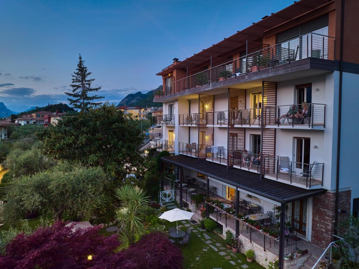 Eco Hotel Ariston Malcesine Ngoại thất bức ảnh