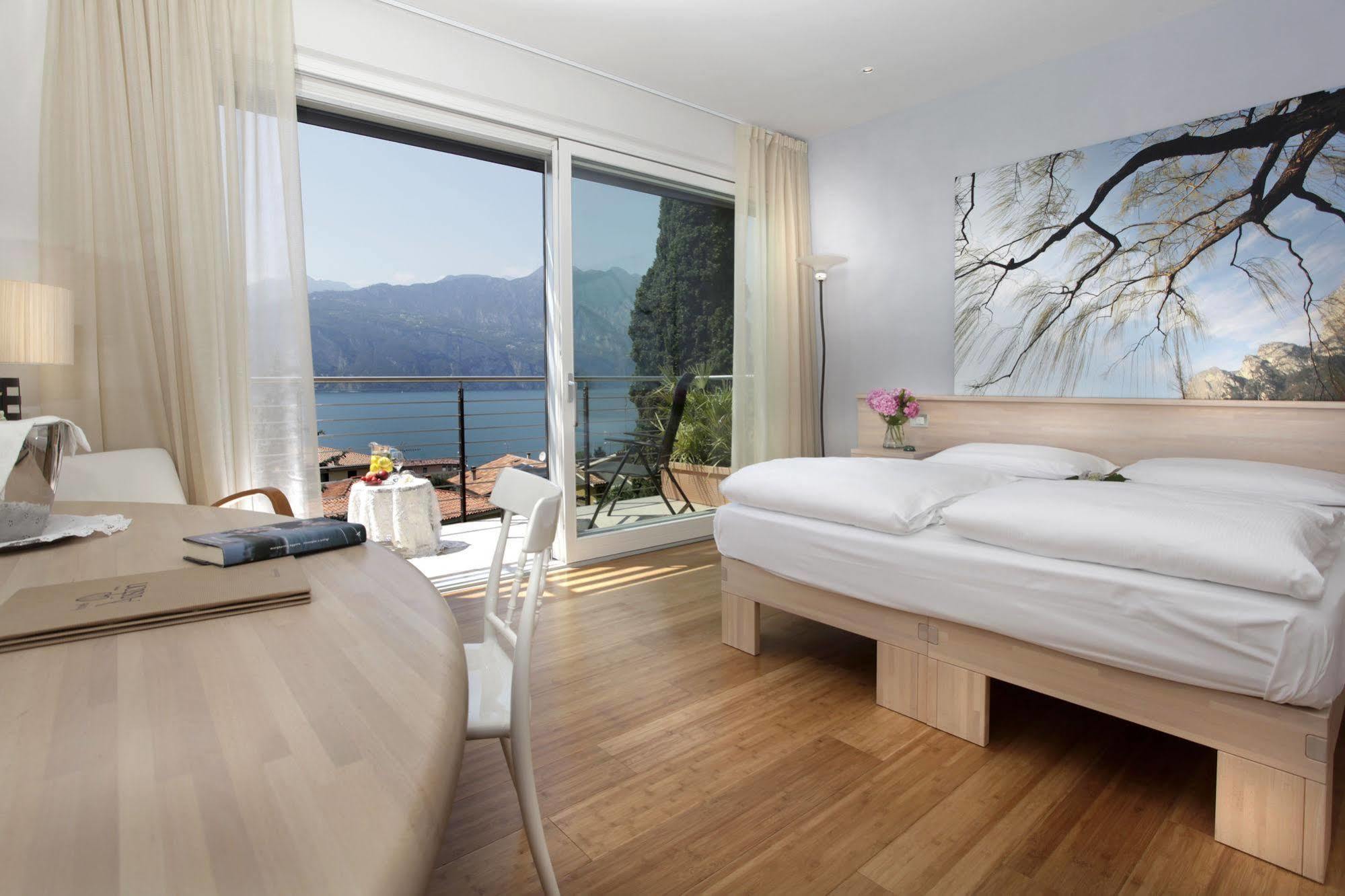 Eco Hotel Ariston Malcesine Ngoại thất bức ảnh